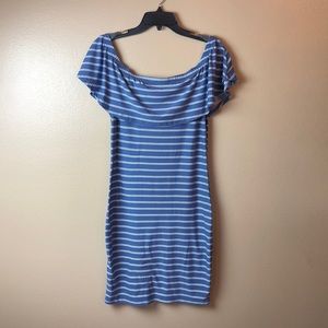 🌞Charlotte Russe’s Striped Off Shoulder Dress